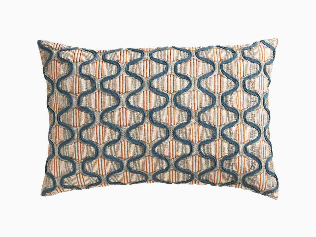 Emmit 18" x 12" Pillow